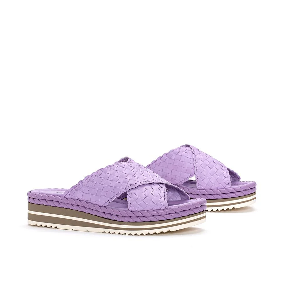 SANDALIA PLATAFORMA MILAN WET LAVANDA - Imagen 4