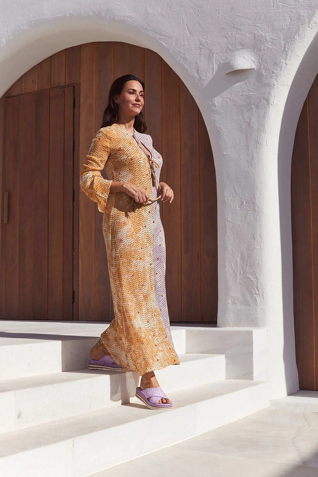SANDALIA PLATAFORMA MILAN WET LAVANDA - Imagen 3