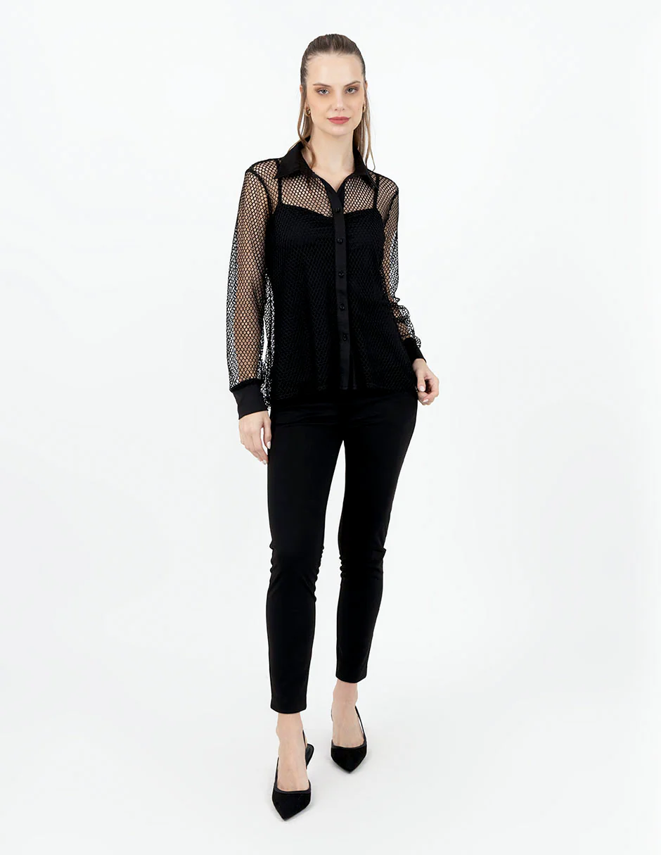 Blusa negra camisera de red con manga larga - Imagen 4