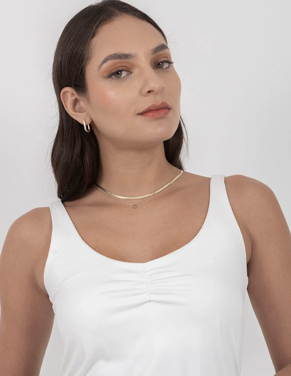 Blusa blanca básica sin mangas escote redondo - Imagen 5